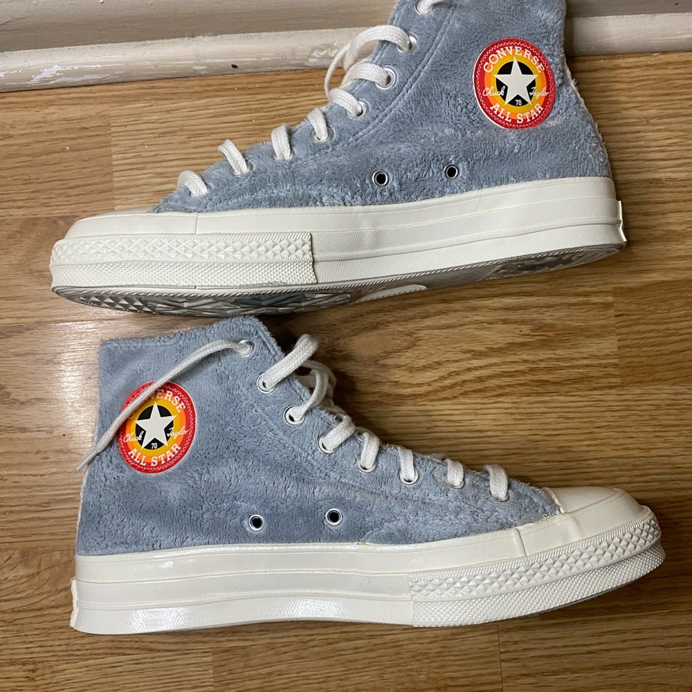 Limited edition Converse Warner bros Looney Tune shoes Size 8